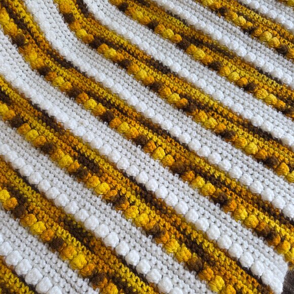 Hand Made Crochet Bohemian Yellow White throw Afghan Blanket long firnges. - Picture 2 of 6